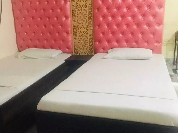 پانسیون Libra Guest House