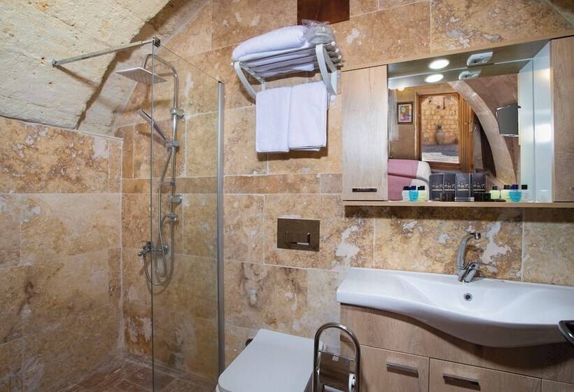 پانسیون Peri Cave Konak