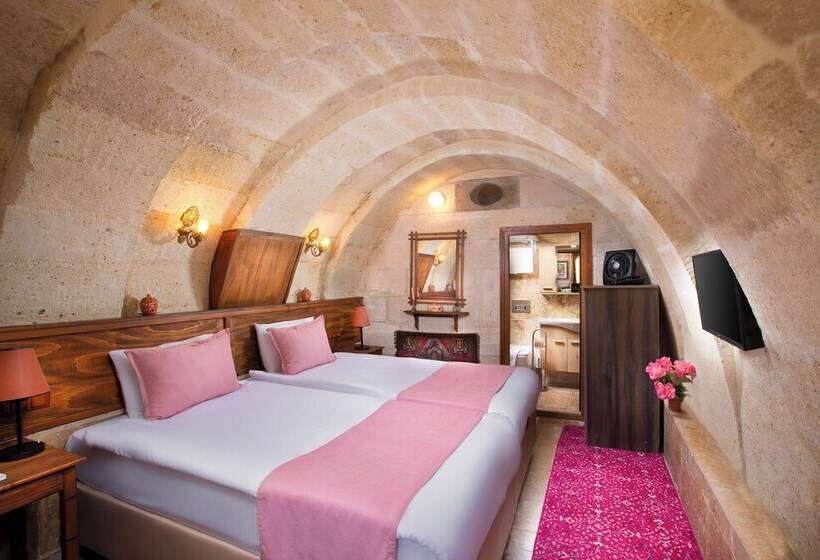 پانسیون Peri Cave Konak