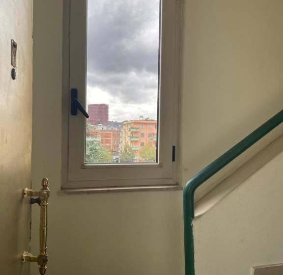 פנסיון Supreme City Center Tirana