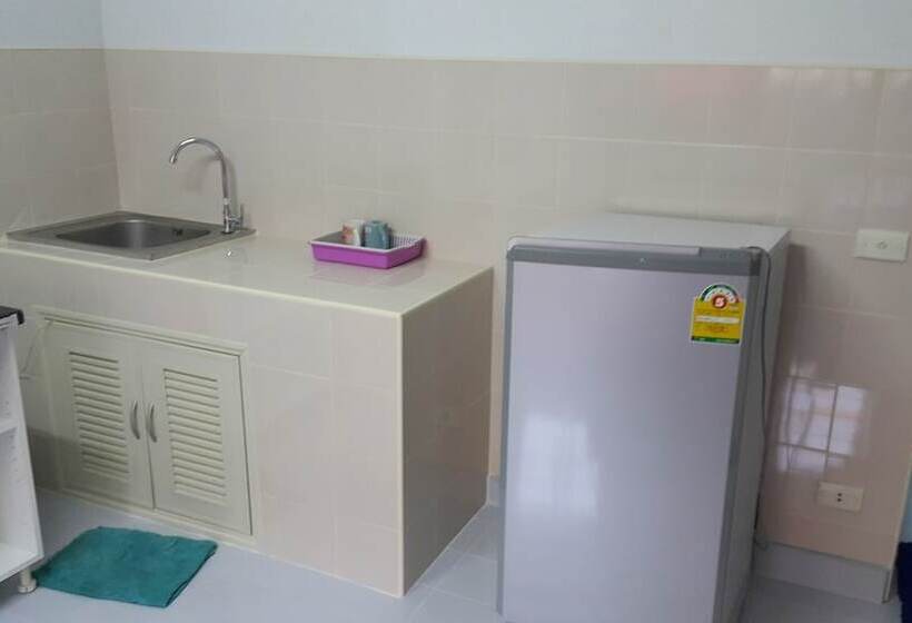 Popular Condo Muangthong Thani