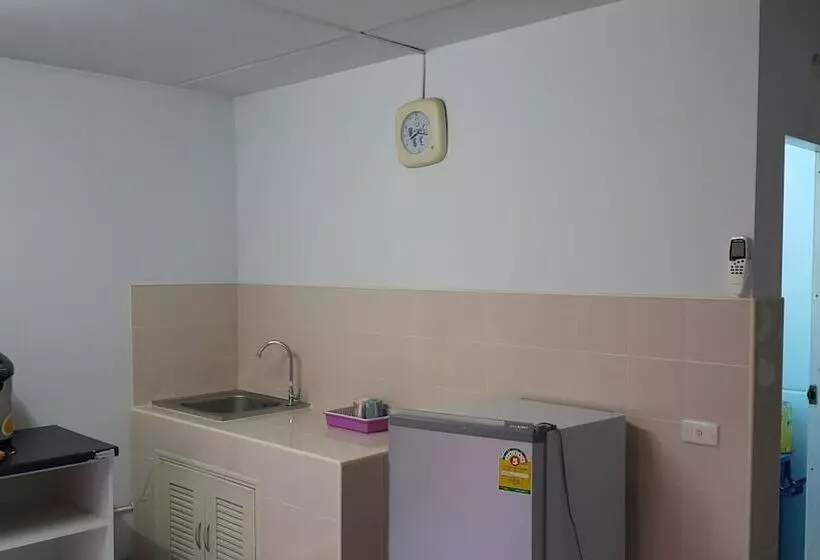 Popular Condo Muangthong Thani