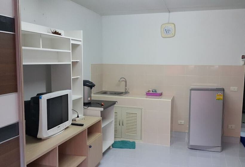 Popular Condo Muangthong Thani