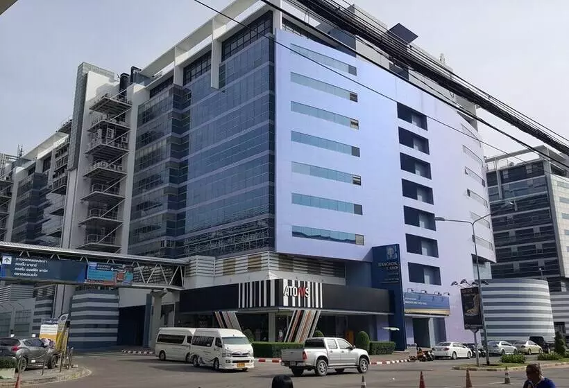 Popular Condo Muangthong Thani