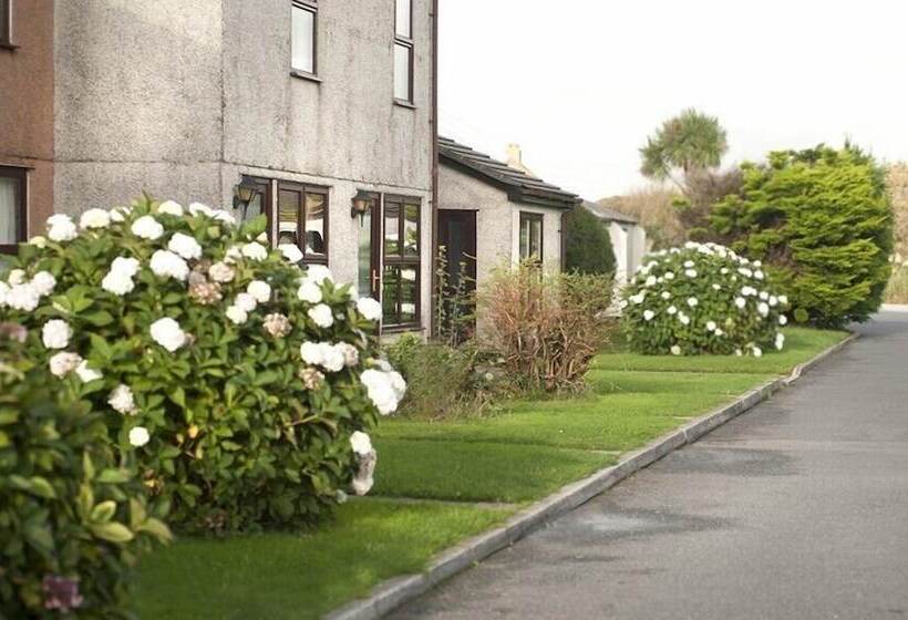 منتجع Perran View Holiday Park