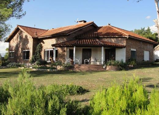 הוסטל Mirador Del Lago Apart   Adults Only