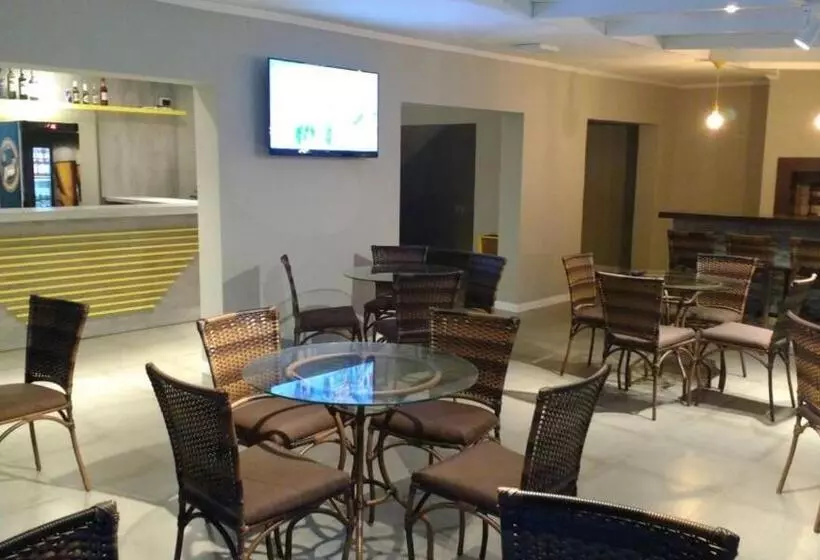 ユースホステル Casa De Oliveira Pousada