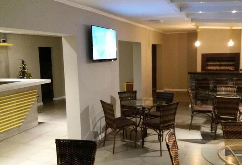 هاستل Casa De Oliveira Pousada