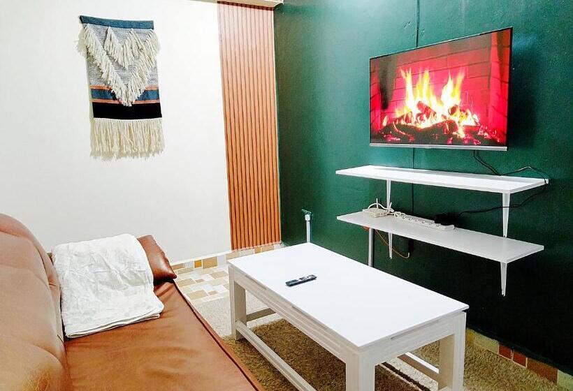 تختخواب و صبحانه Cozy Haven Slumber