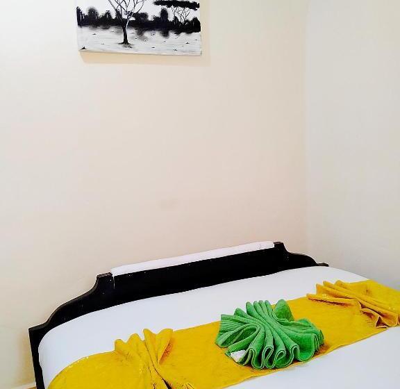 تختخواب و صبحانه Cozy Haven Slumber