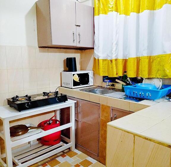 تختخواب و صبحانه Cozy Haven Slumber