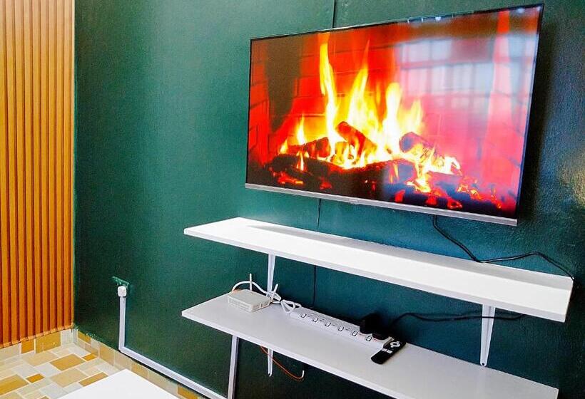 تختخواب و صبحانه Cozy Haven Slumber