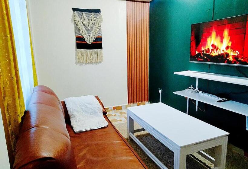 تختخواب و صبحانه Cozy Haven Slumber