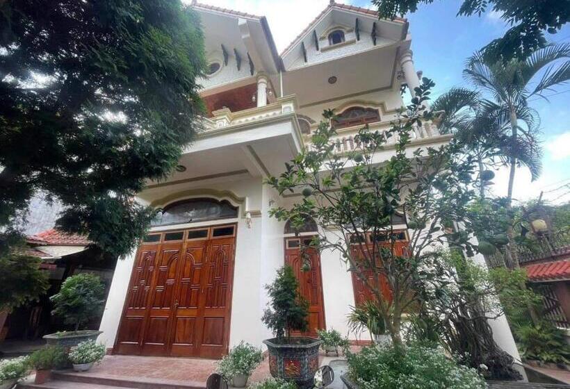 تختخواب و صبحانه The Memory Villa