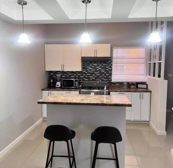 Depas & Suites Juarez