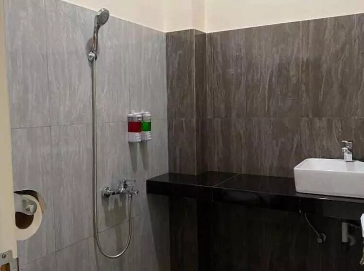 Genio Syariah Hotel Solo