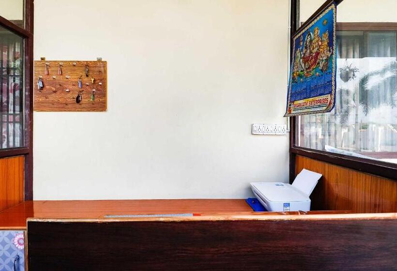 בית מלון כפרי Collection O 67511 Golden Park