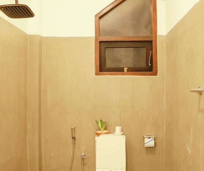 فندق Gold Bubble