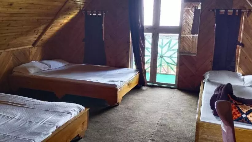 ホテル Jhandi Eco Heights