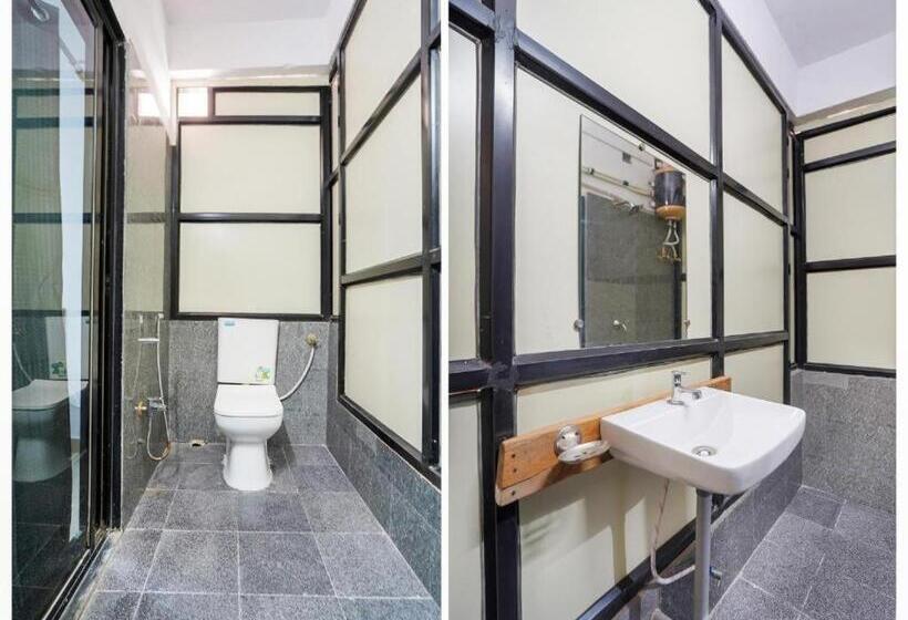 هتل London Street