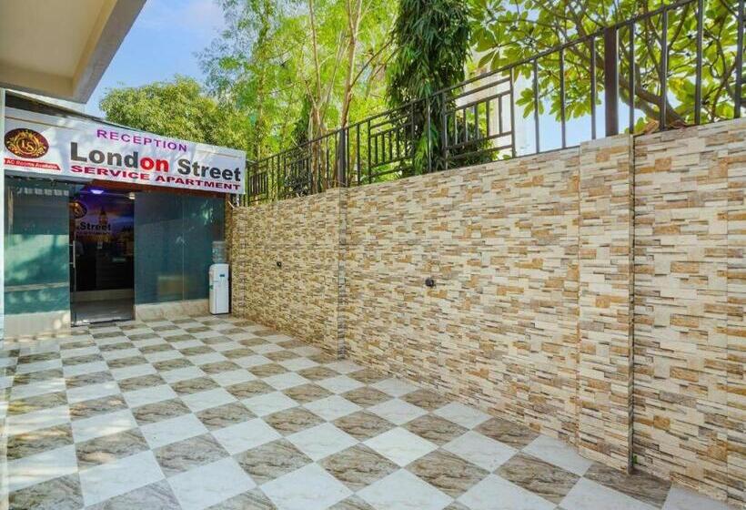 هتل London Street