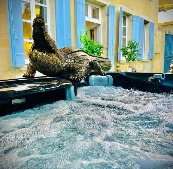 酒店 Lougapa Nobilis Rooms