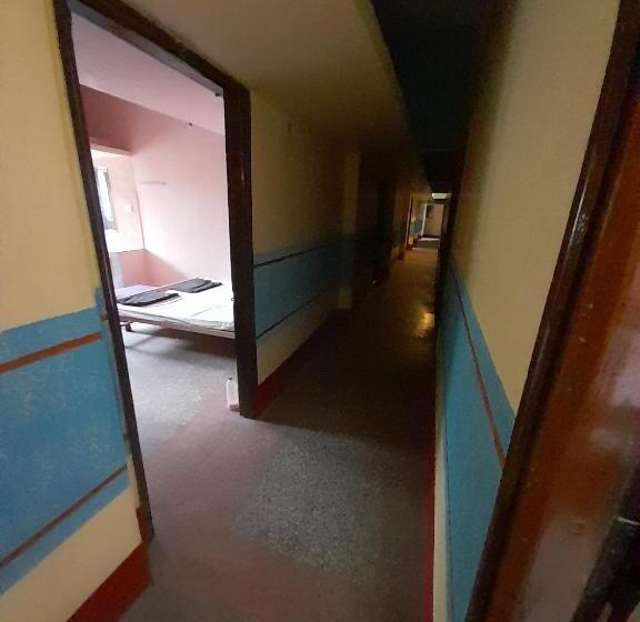 בית מלון כפרי Radhika Palace