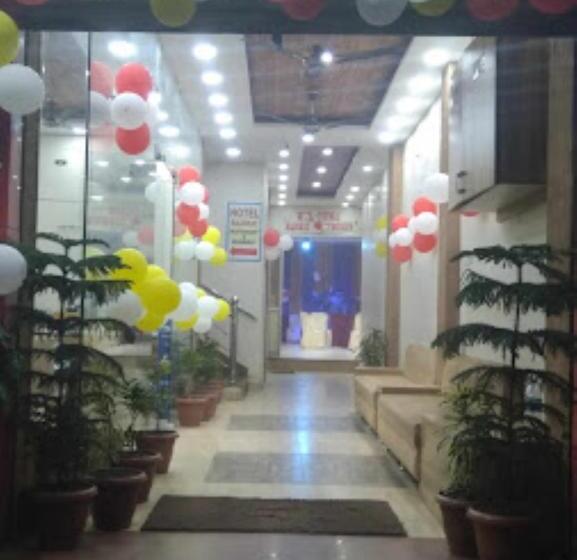 ホテル Rajawat , Madhya Pradesh