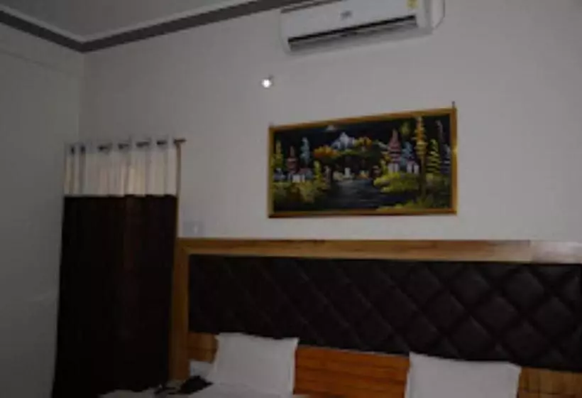 Hotelli Rajawat , Madhya Pradesh