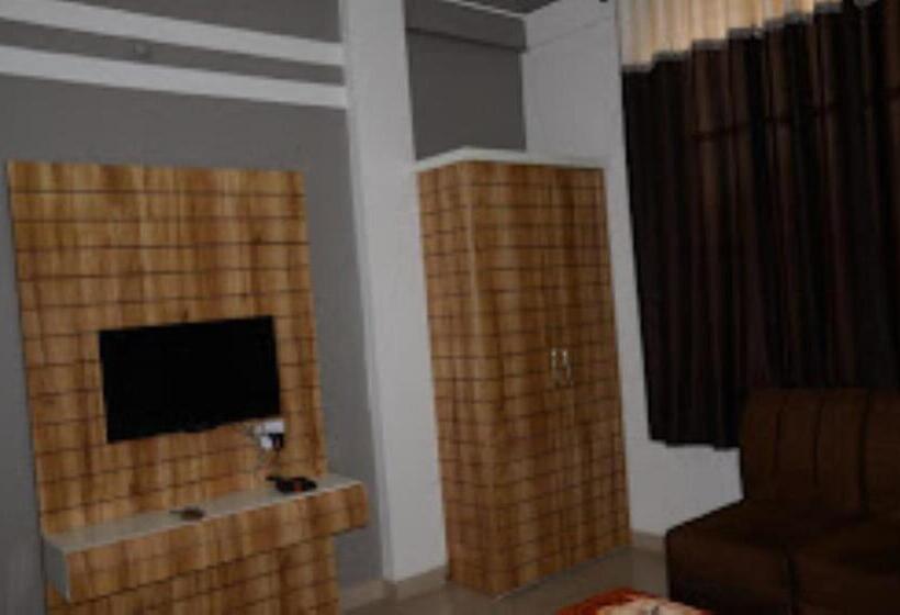 ホテル Rajawat , Madhya Pradesh