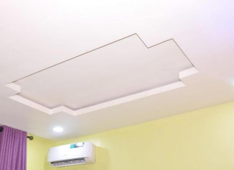 Las Vegas Hotel, Ihembosi