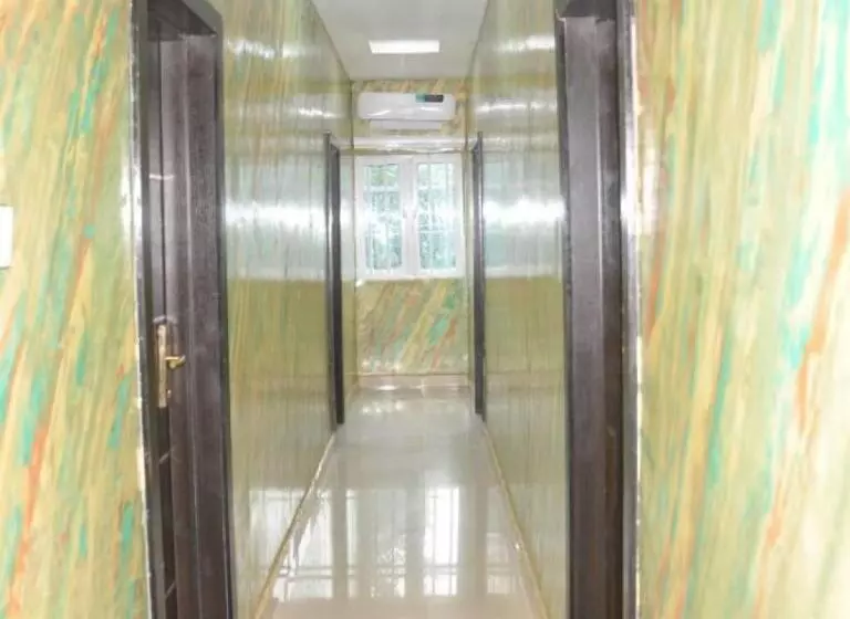 Las Vegas Hotel, Ihembosi
