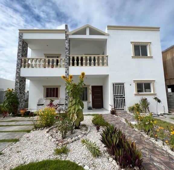 بنسيون Amarilis