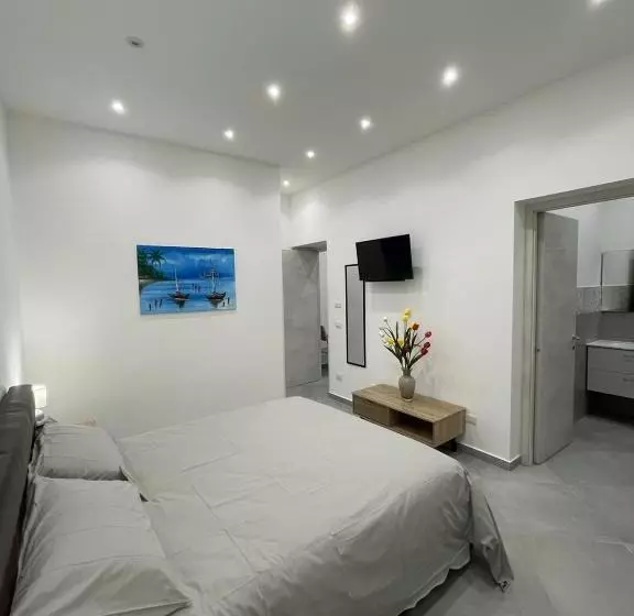 پانسیون Baron’s Suites