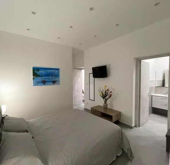 پانسیون Baron’s Suites