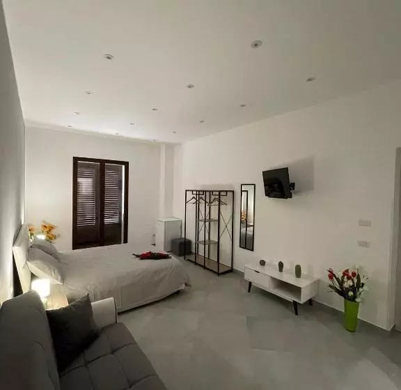 پانسیون Baron’s Suites