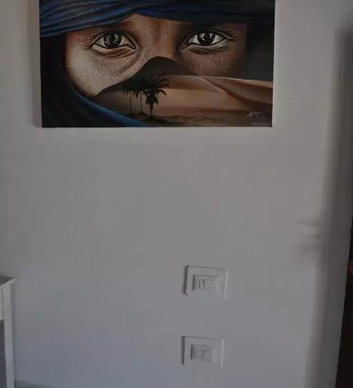 پانسیون Coral Village