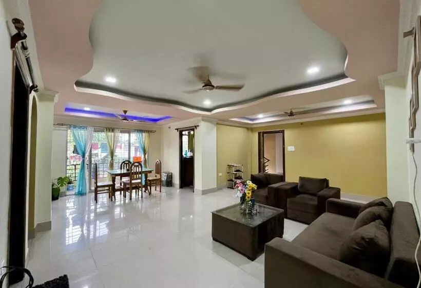 ペンション Dispur Queen Guest House