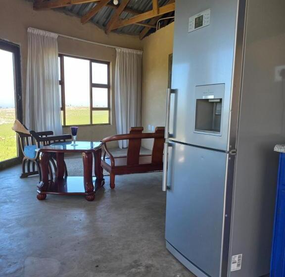 بنسيون Kwa Flats Emaweni