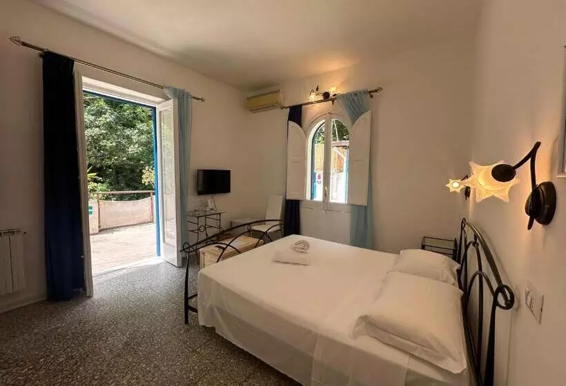 ペンション Rada Azzurra