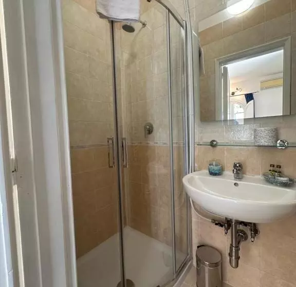 ペンション Rada Azzurra