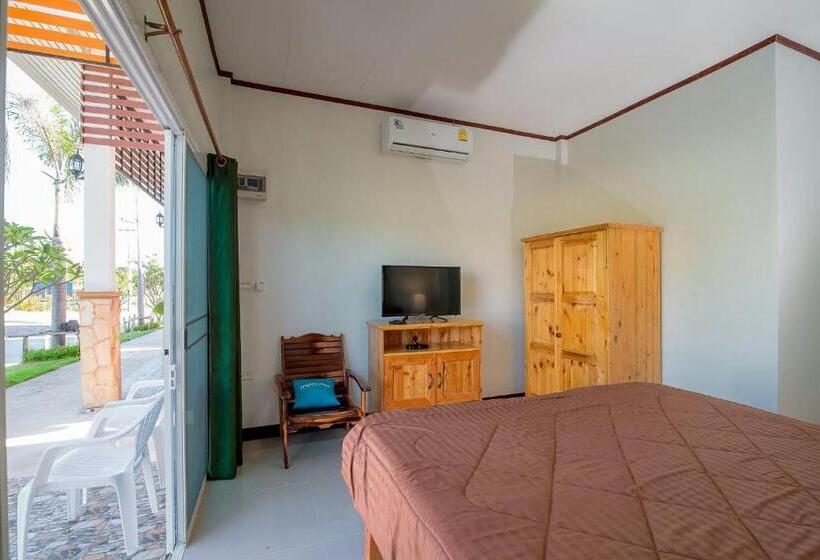 Resort Baan Nut Tawan