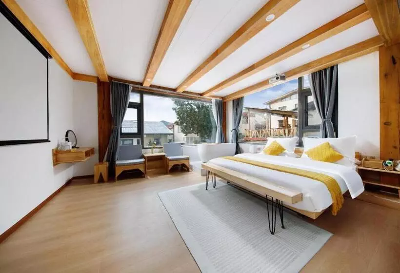 ベッドアンドブレックファースト Shangri La Jiangyue Beiting Boutique Homestay