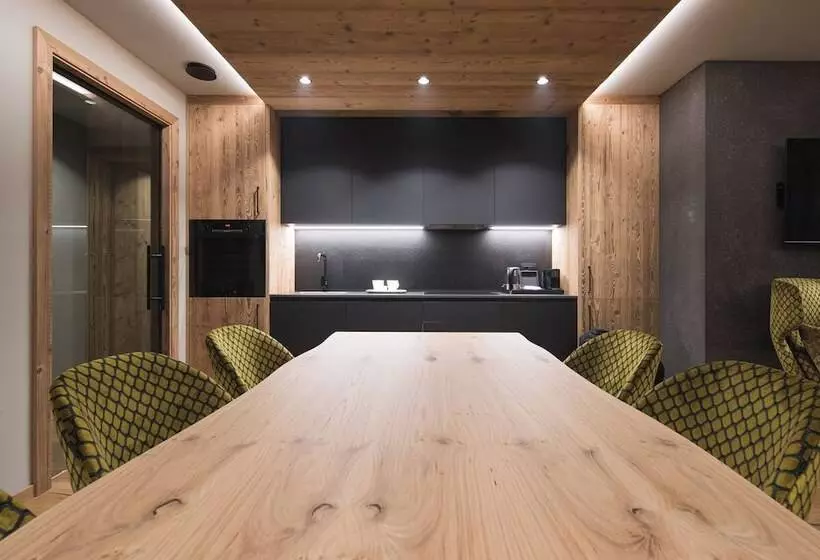 Aamiaismajoitus (B&B) Dolomiti Exclusive Your Mountain Suite