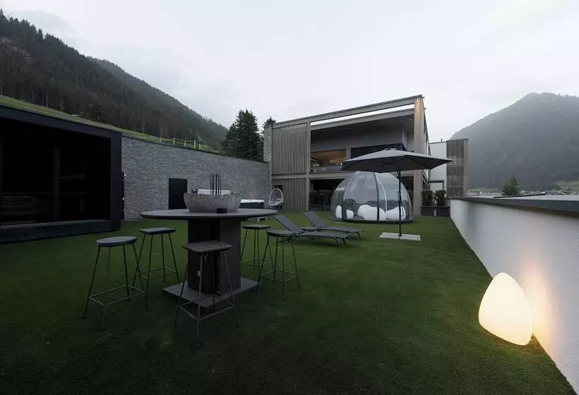 Aamiaismajoitus (B&B) Dolomiti Exclusive Your Mountain Suite