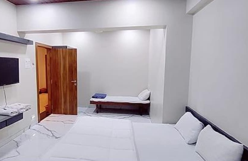 Fabhotel Priya Lodging