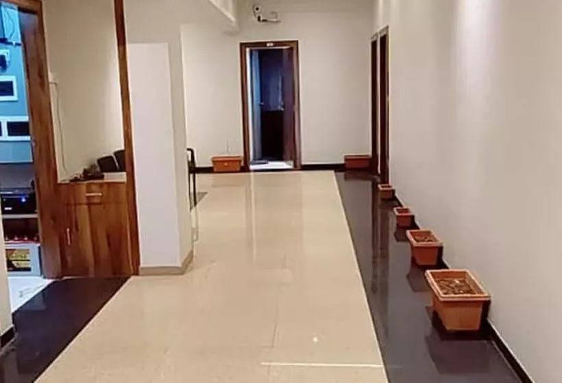 Fabhotel Priya Lodging