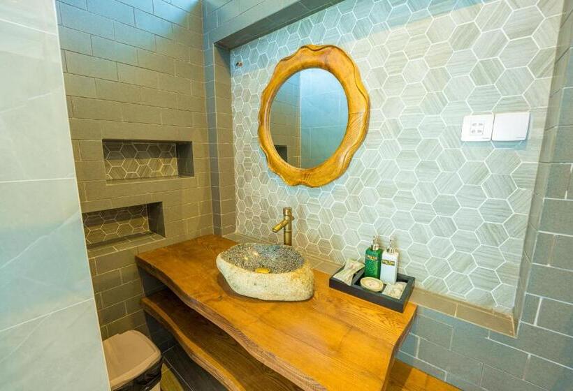 هتل Apple House & Coffee