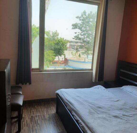 Отель Ganges Park Haridwar