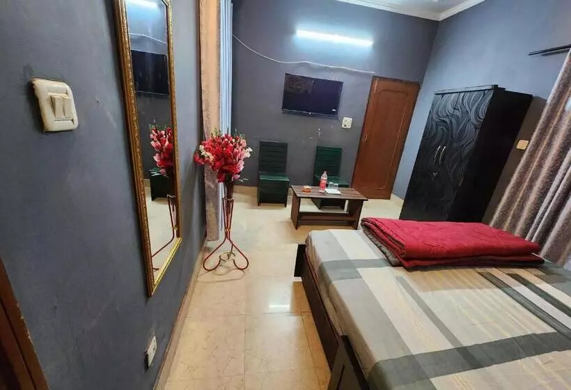 Hotelli Oyo Shree Hari Guest House